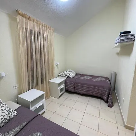 With 2 Bedrooms